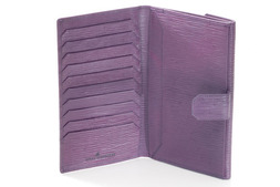 Slim clutch wallet in Oak grain leather
