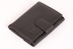 Compact purse in Cambridge hide