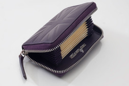 Accordion card case in Britannia leather