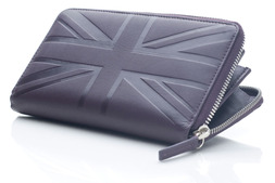Zip around wallet in Britannia leather