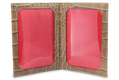 Travel photo frame in Serengeti